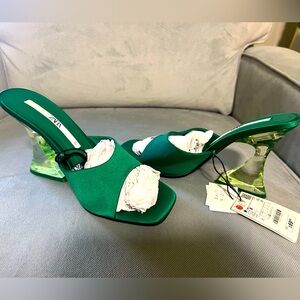 NWT Zara Green Satin Heels